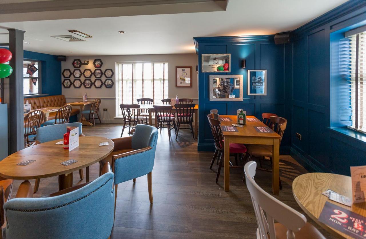 Sessile Oak, Llanelli By Marston'S Inns Exterior photo